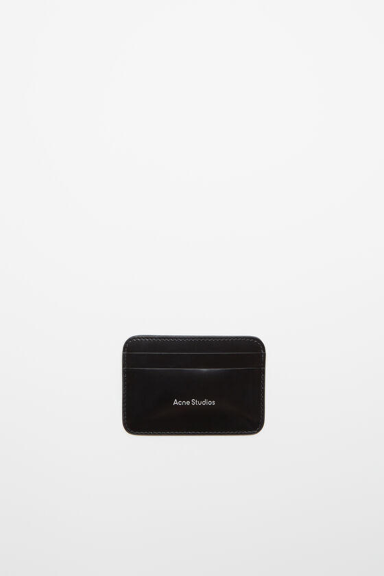 (image for) Performance-Driven Leather card holder